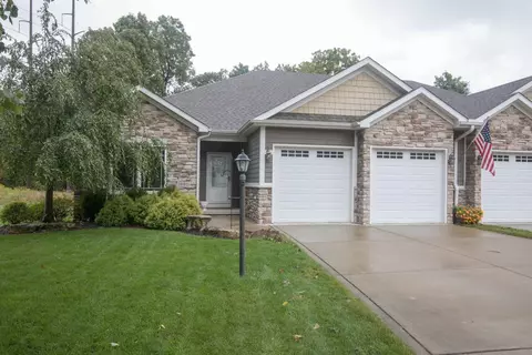 2602 Westwind Dr, Valparaiso, IN 46385 photo 1