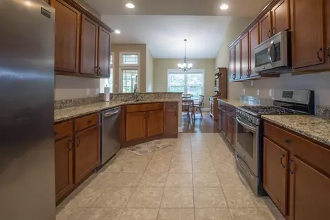 2602 Westwind Dr, Valparaiso, IN 46385 photo 13