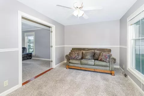 951 Springdale Dr, Hobart, IN 46342 photo 5