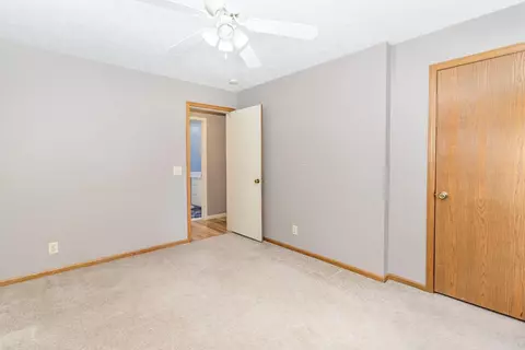 951 Springdale Dr, Hobart, IN 46342 photo 26