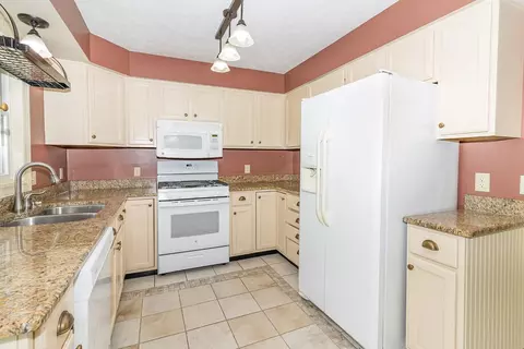 951 Springdale Dr, Hobart, IN 46342 photo 10