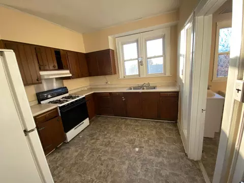 713 120th St, Whiting, IN 46394 photo 14