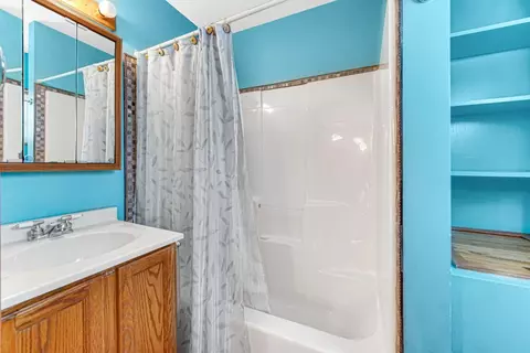1006 N Warren St, Gary, IN 46403 photo 19