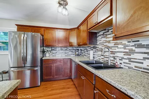 1431 W Beam St, Porter, IN 46304 photo 5