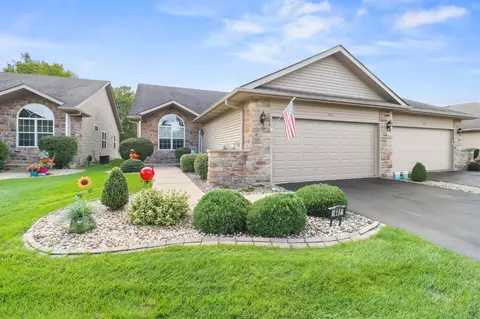 441 Cochran Dr, Crown Point, IN 46307 photo 1