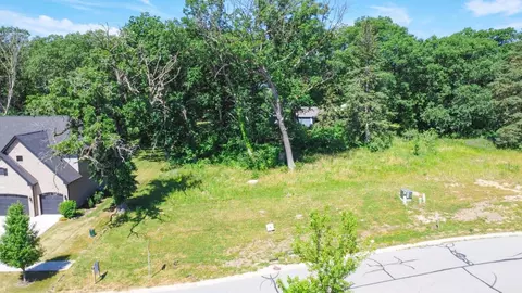 8936 Parrish Ave, Saint John, IN 46373 photo 2