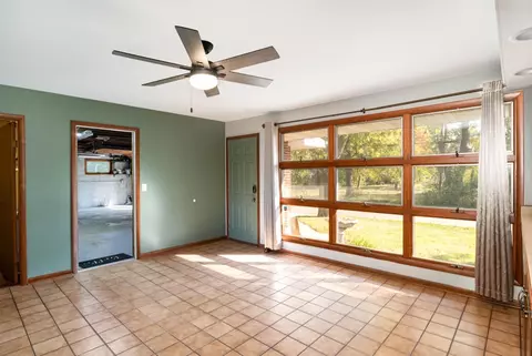 1101 Hokanson Dr, Porter, IN 46304 photo 9