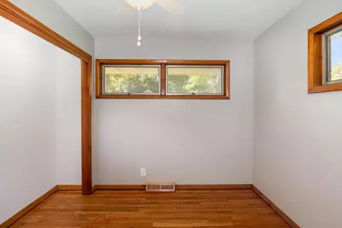 1101 Hokanson Dr, Porter, IN 46304 photo 12