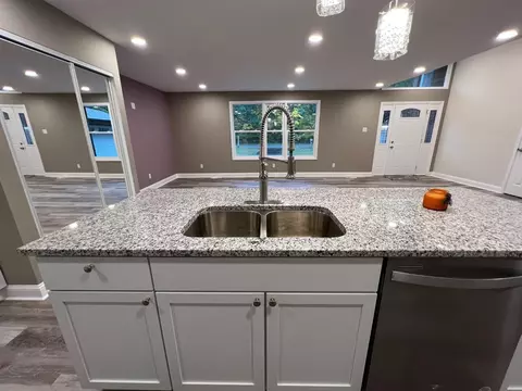 7736 Ash Ave, Gary, IN 46403 photo 4