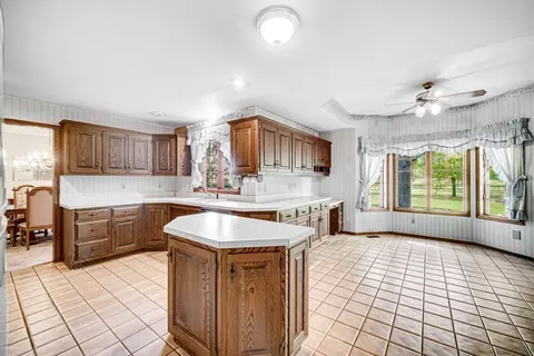 817 Killarney Dr, Dyer, IN 46311 photo 11