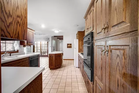 817 Killarney Dr, Dyer, IN 46311 photo 12