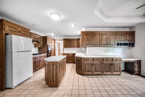 817 Killarney Dr, Dyer, IN 46311 photo 13