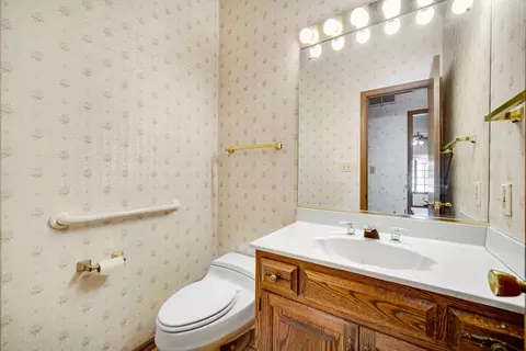 817 Killarney Dr, Dyer, IN 46311 photo 17