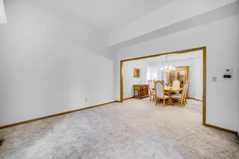 817 Killarney Dr, Dyer, IN 46311 photo 8