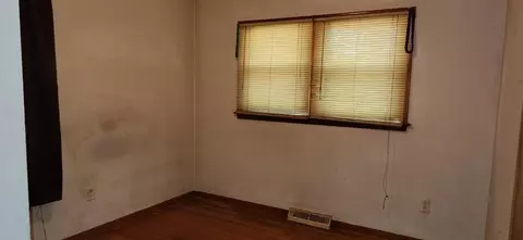 689 Allen St, Gary, IN 46403 photo 10