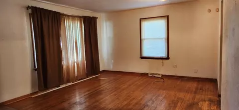 689 Allen St, Gary, IN 46403 photo 7