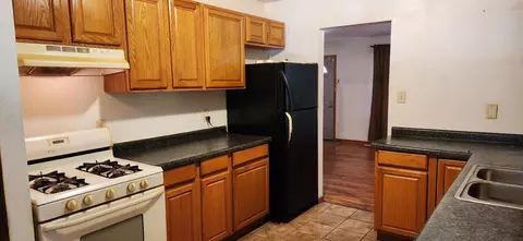689 Allen St, Gary, IN 46403 photo 5