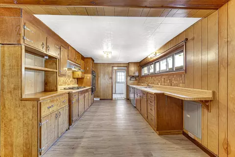 938 E Highway 330, Griffith, IN 46319 photo 14