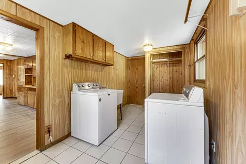 938 E Highway 330, Griffith, IN 46319 photo 13