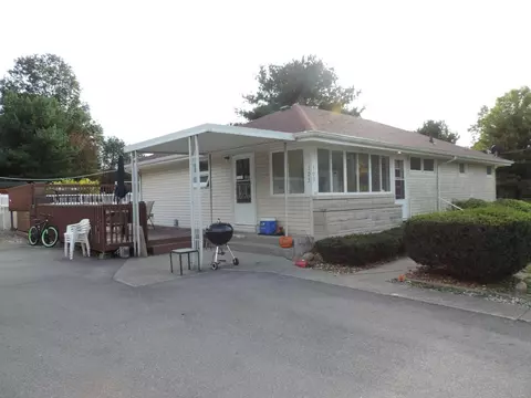 103 Clarke Blvd, Walkerton, IN 46574 photo 3
