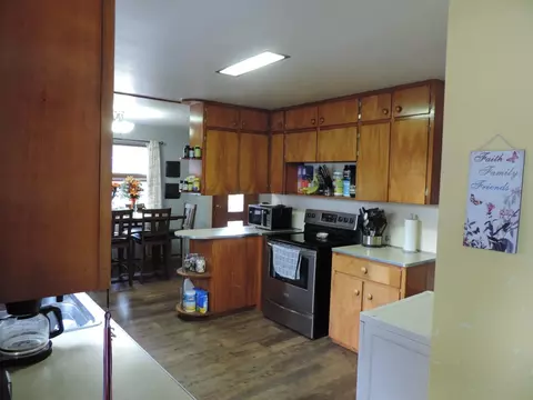 103 Clarke Blvd, Walkerton, IN 46574 photo 4