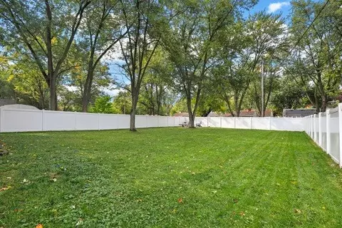 331 Maple Ln, Crown Point, IN 46307 photo 22