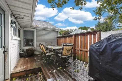 331 Maple Ln, Crown Point, IN 46307 photo 21