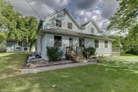 1043 Reder Rd, Griffith, IN 46319 photo 1