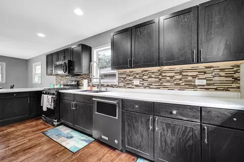2231 Noble St, Gary, IN 46404 photo 9