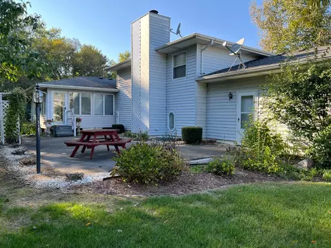 8981 E 91st Ct, Crown Point, IN 46307 photo 4