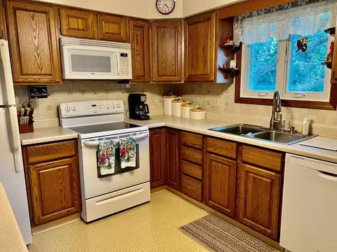 8981 E 91st Ct, Crown Point, IN 46307 photo 10