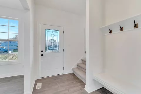 4184 Thornhill Dr, Crown Point, IN 46307 photo 12