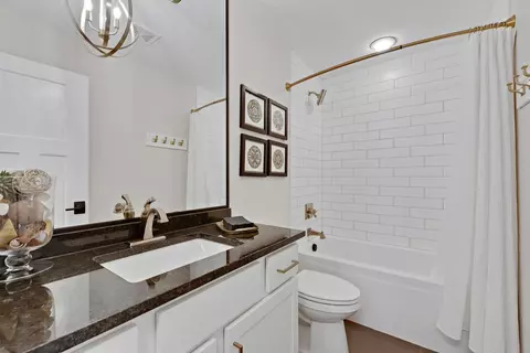 9135 Hickory Pl, Saint John, IN 46373 photo 7