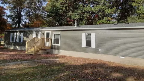 4326 Winesap Ln, Wheatfield, IN 46392 photo 1