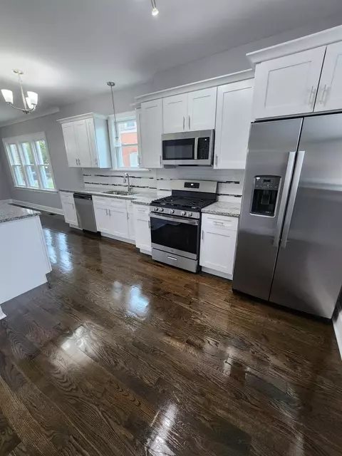 544 Taft Pl, Gary, IN 46404 photo 4
