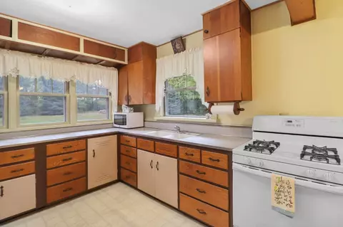 3971 Chase St, Gary, IN 46408 photo 9