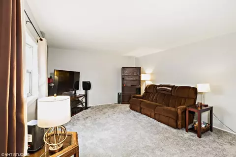 7907 Bertram Ave, Hammond, IN 46324 photo 2