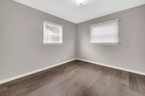 516 N Cline Ave, Griffith, IN 46319 photo 12
