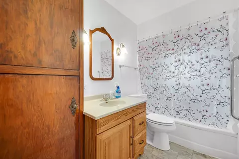 516 N Cline Ave, Griffith, IN 46319 photo 8