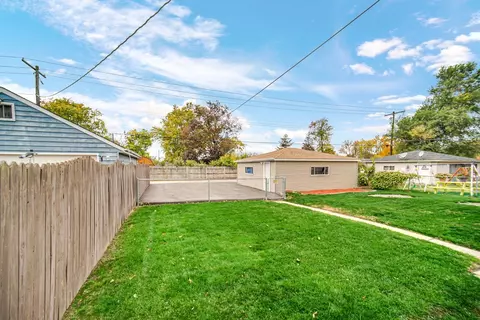 516 N Cline Ave, Griffith, IN 46319 photo 17