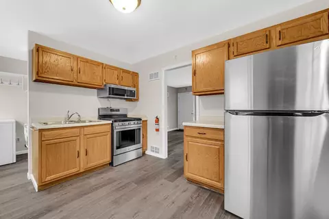 516 N Cline Ave, Griffith, IN 46319 photo 5