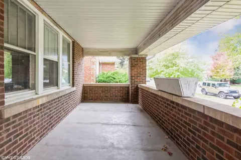 1827 Davis Ave, Whiting, IN 46394 photo 2