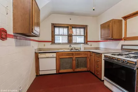 1827 Davis Ave, Whiting, IN 46394 photo 6