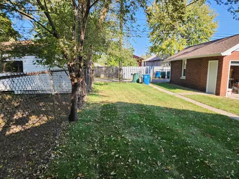 925 Lyons St, Hammond, IN 46320 photo 15
