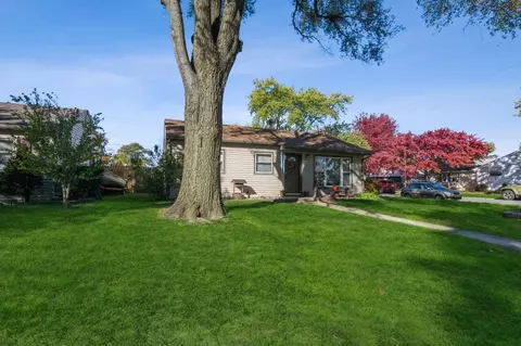 544 N Cline Ave, Griffith, IN 46319 photo 2