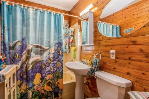 544 N Cline Ave, Griffith, IN 46319 photo 8