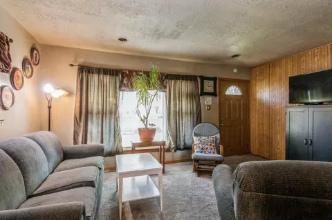 544 N Cline Ave, Griffith, IN 46319 photo 3