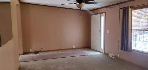 10176 Crane Ct, Wheatfield, IN 46392 photo 13