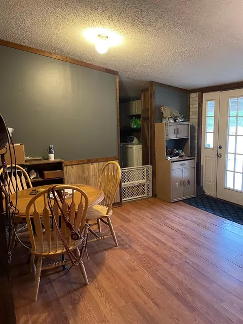 8498 E 200, Grovertown, IN 46531 photo 8
