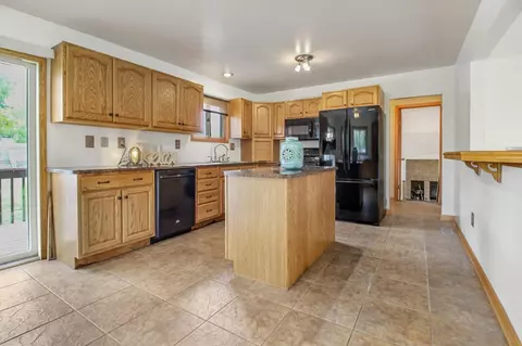 9013 Lee Pl, Crown Point, IN 46307 photo 6